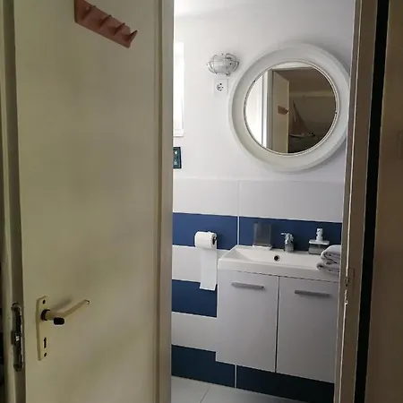 Kis Vitorlás *